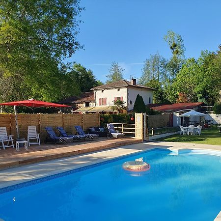 Luxury Safari Tents At Moulin Du Pommier Glamping & Camping Saulgond Exterior foto