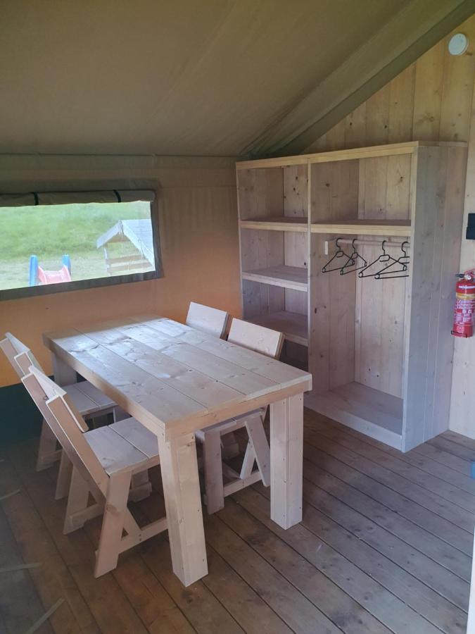 Luxury Safari Tents At Moulin Du Pommier Glamping & Camping Saulgond Exterior foto